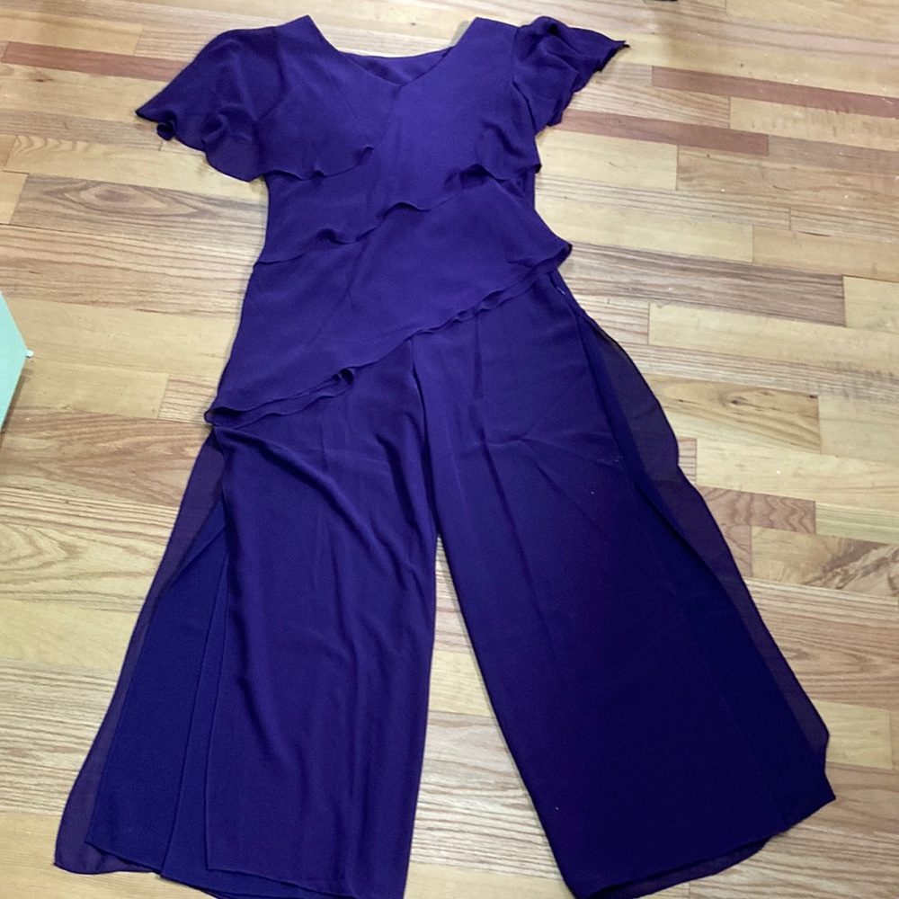 Coldwater Creek Size 8 Violet Pants & Top for parties & dancing 100% polyester